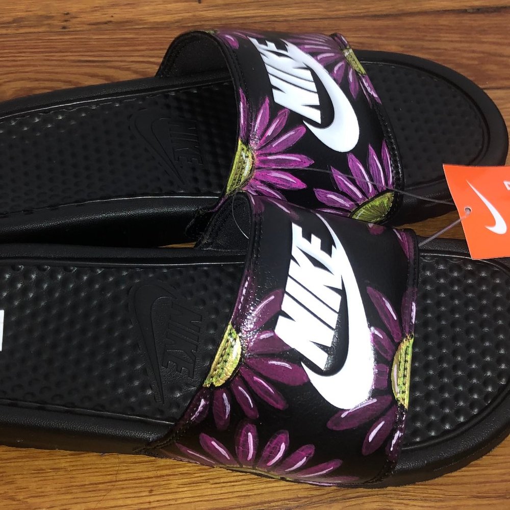 Custom Handpainted Nike Slides - Picture 5 of 5